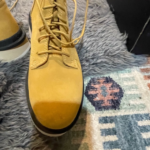 Sorel Hi-Line Lace Up boots - Picture 3 of 5